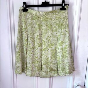 J Crew Factory 100%Silk Lined Pleated Spring Green Floral Side Zip Skirt Size 4